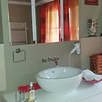 Evis Oda ve Kahvaltı 3*