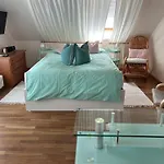 Evis Oda ve Kahvaltı Wertheim