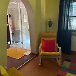 Evis Oda ve Kahvaltı 3*
