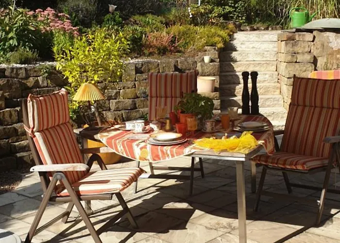 Evis Nocleg ze śniadaniem 3*